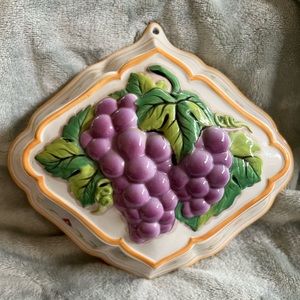 Franklin Mint Le Cordon Bleu Ceramic Jello Mold Grapes Purple White